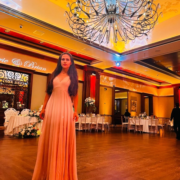 Beautiful gown maxi dress🌸 - Picture 10 of 10